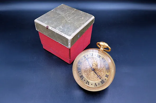 IMHOF 球体型 手巻き置時計