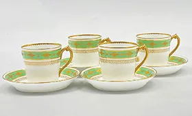 ロイヤルクラウンダービー デミタスカップ＆ソーサー 4客