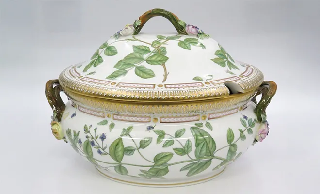 ロイヤルコペンハーゲン フローラダニカ スープチューリン