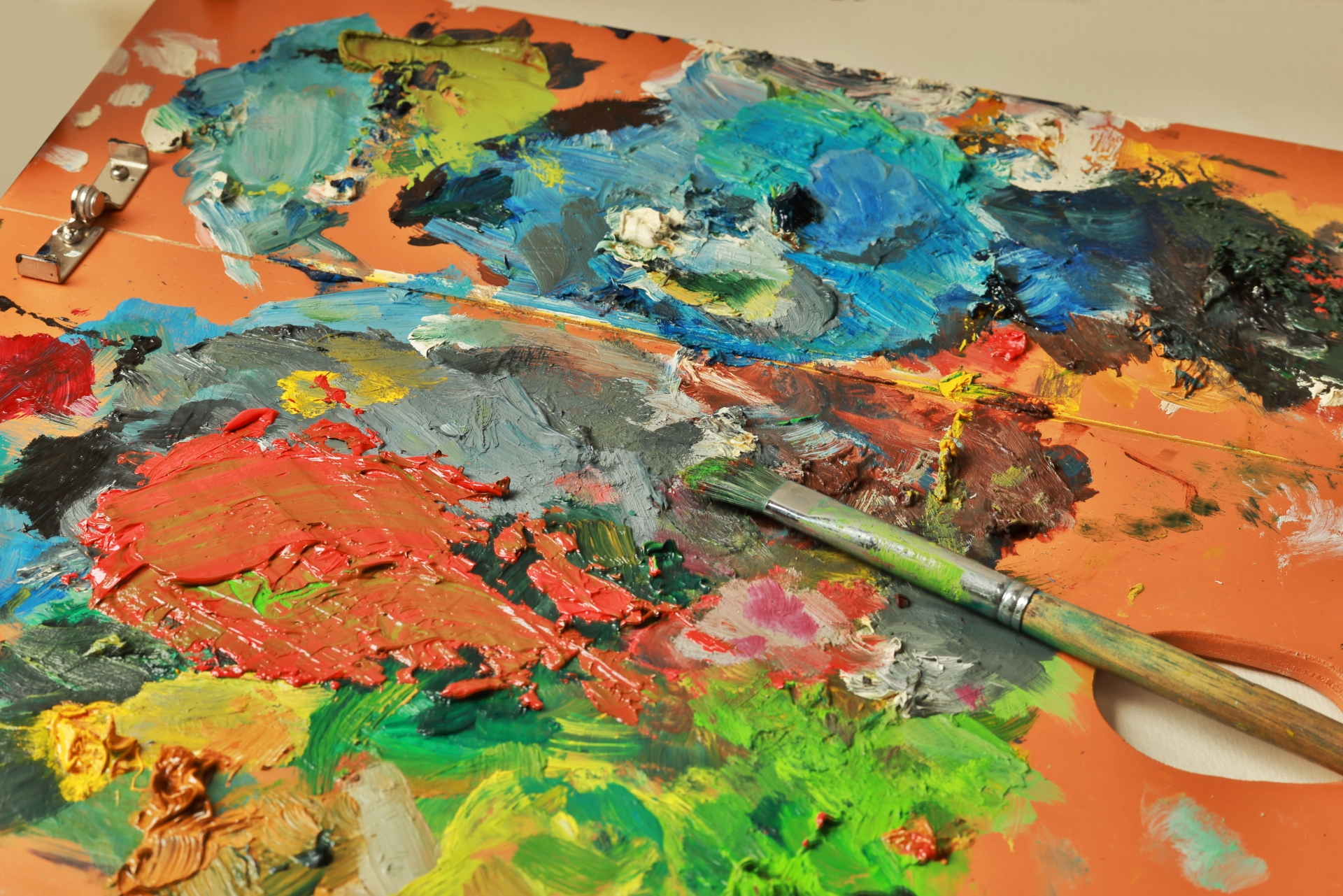 アート作品における「贋作」とは？違法性や贋作を見分ける方法などを