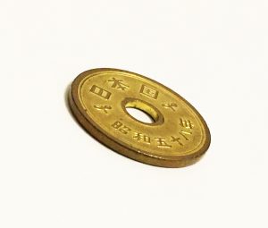 5円玉について
