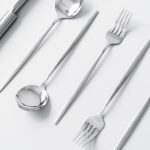 銀のカトラリー