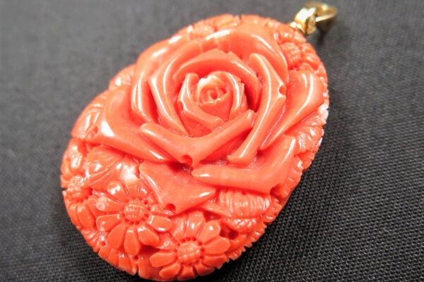 高知県（土佐）産宝石珊瑚の価値は？種類別の買取相場や高品質なものの見分け方などを解説