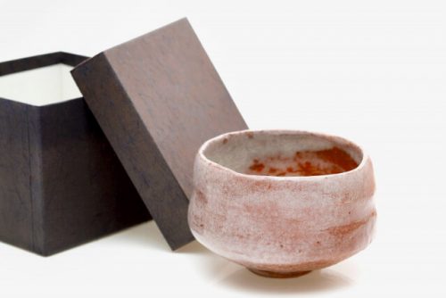 骨董品と美術品の違いは？4つの違いと共通する価値のポイントをご紹介