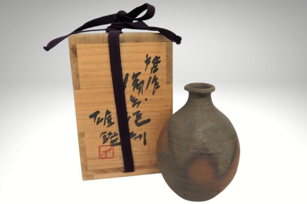 曹東憲　茶入　共箱　茶入れ　古美術品　骨董品　【正一古美術】 骨董品における「識箱」の意味とは？共箱・極箱との違いや価値の