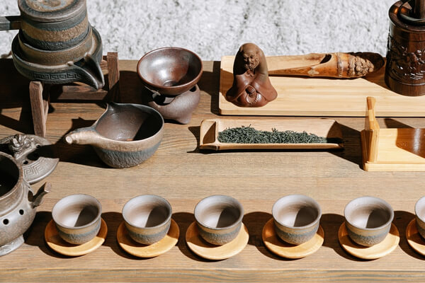 骨董品の花押(かおう)とは?意味や書付との違い、茶道具の価値・買取ポイントを解説