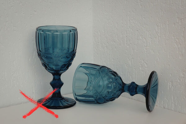 茶碗・陶磁器の「高台」とは?種類や見方、価値が変わる骨董品買取のポイント