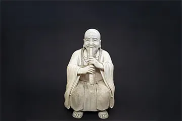 泰山作 象牙彫刻