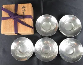 4代目秦蔵六 純錫圓式茶托