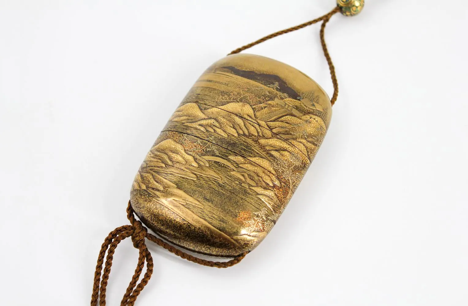 山水紋蒔絵印籠